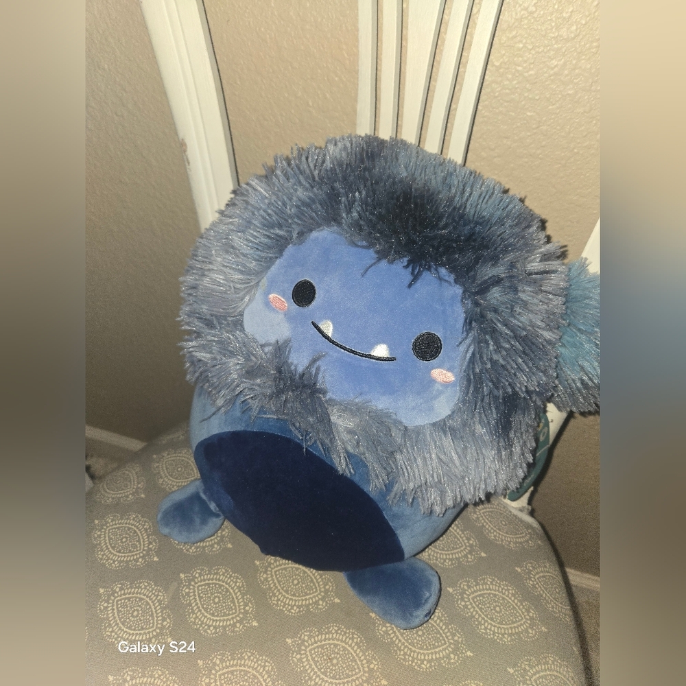 NWT Squishmallows Dani The Navy Blue Bigfoot 11" Stuffed Plush